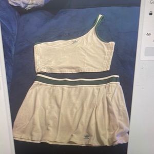 Off white and green skirt set